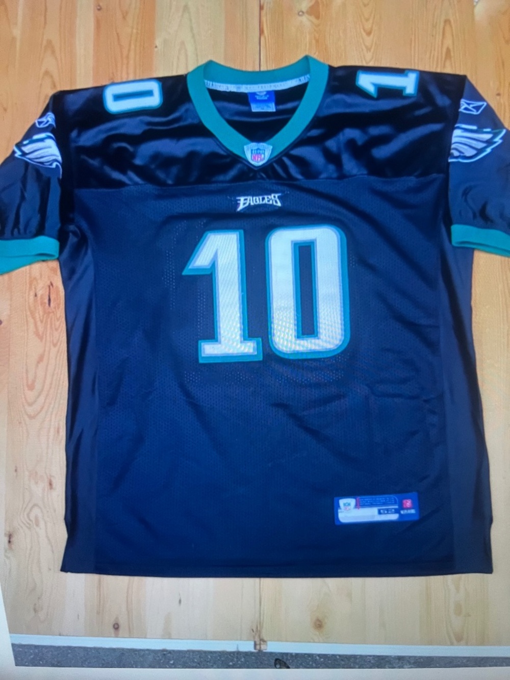 Philadelphia Eagles NFL Football Jersey , Size XXL , Made by Nike ,